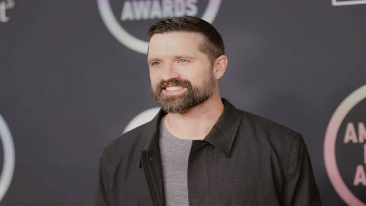 Walker Hayes Concert