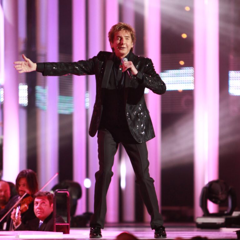 Barry Manilow Net Worth 2025 A Peek into the Musical Icon's Financial